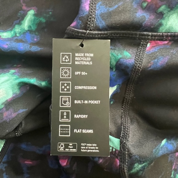 ID Ideology Celestial Sky 7/8 Leggings, Cropped Plus Size 1X New w/Tag - Picture 11 of 12